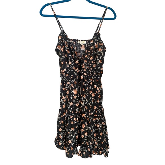 Thirty Thirty Black Sweetheart Ruffled Hem Strap Dainty Floral Dress - Picture 1 of 10